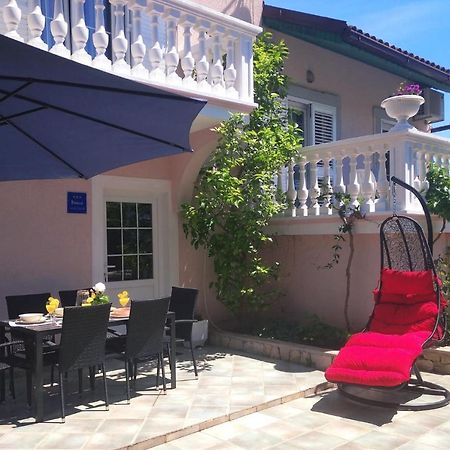 Veky Apartment Jezera Bagian luar foto
